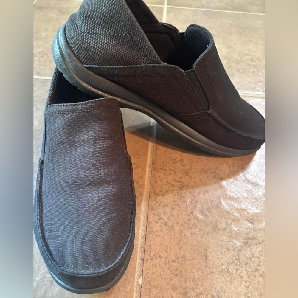 Crocs Men's Black Slip-On Shoes